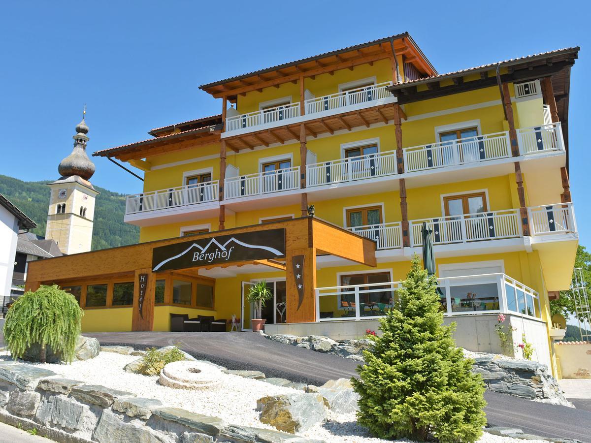 Hotel Berghof Millstatt Bagian luar foto